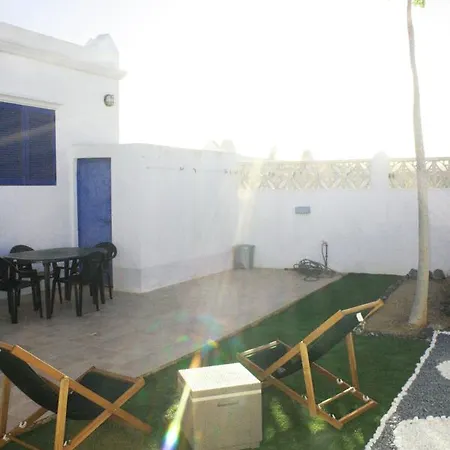 Fuerte Holiday Sunshine Garden